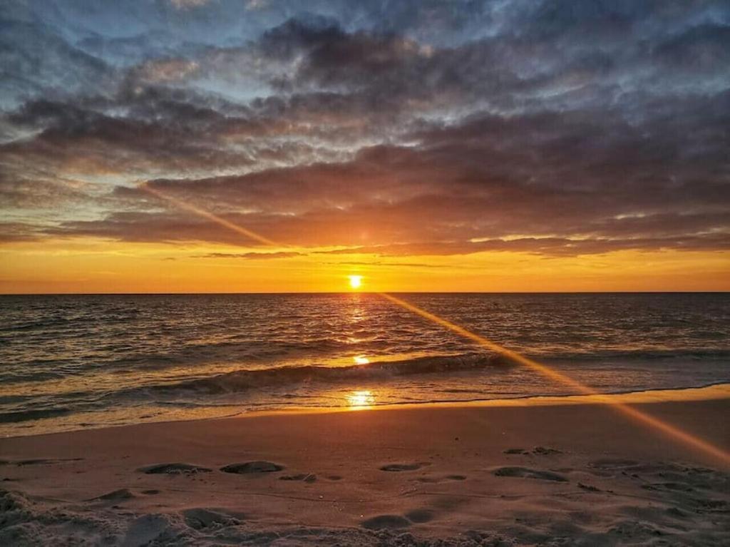 Tortuga Tillys Cape San Blas Buitenkant foto